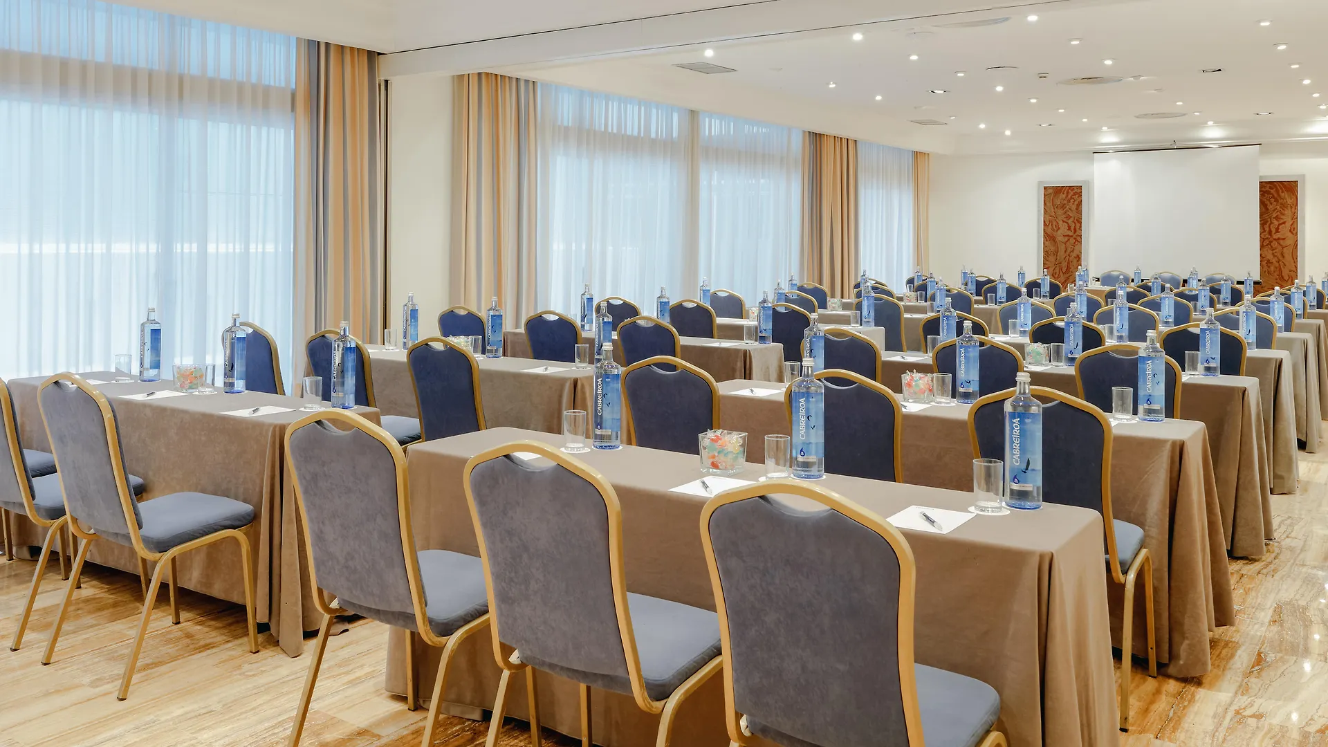 Hotel Hesperia Sevilla