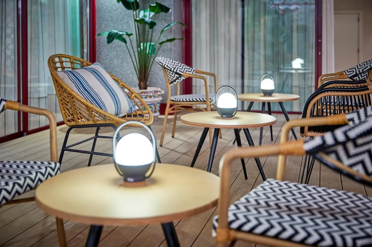 **** Hotel Hesperia Sevilla Spanien