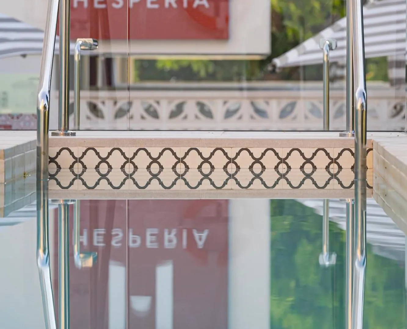 Hesperia Sevilla 4*, סביליה ספרד