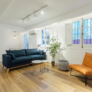 Apartment Decorated And Renovated- 2bd 2bth- Center, Seville