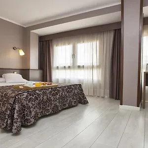 urbis-centre.catalonia-hotels.com/