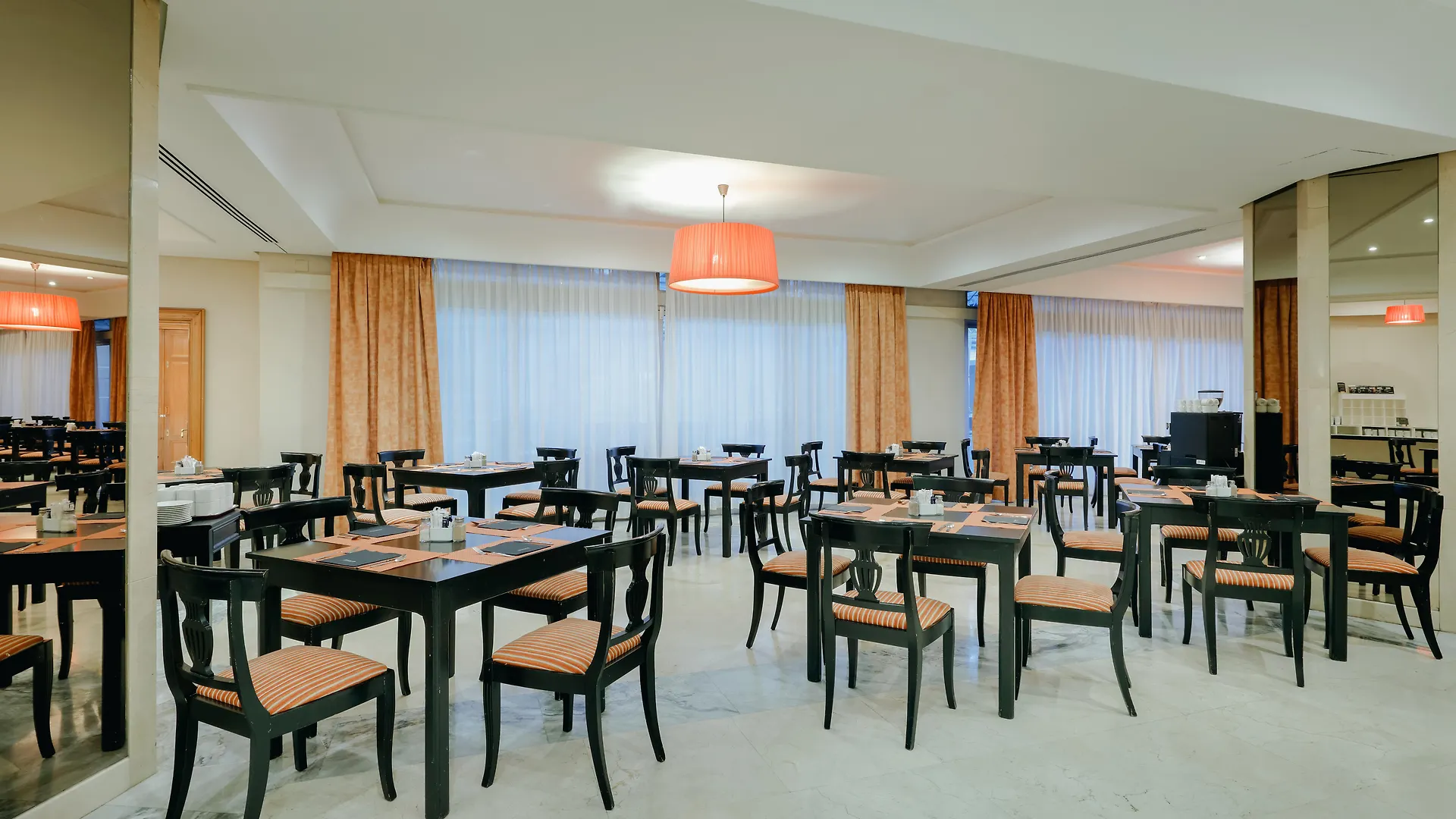 Hotel Hesperia Sevilla